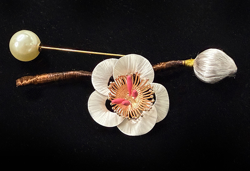 暗香影疏(雙花胸針) 暗香影疏(雙花胸針)