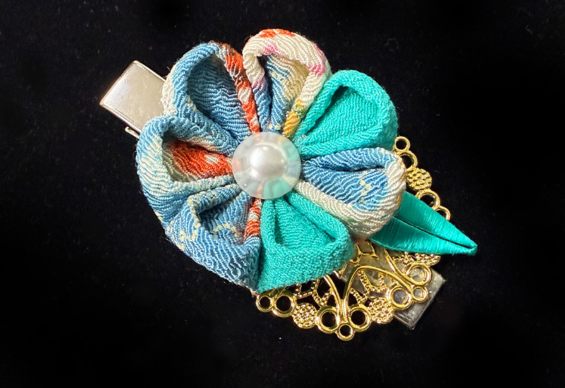 細工纏花單花髮夾 細工纏花單花髮夾