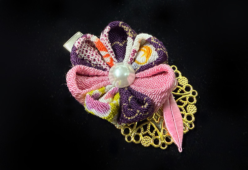 細工纏花單花髮夾 細工纏花單花髮夾